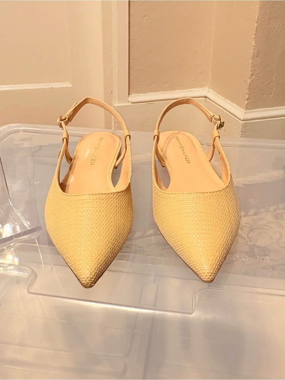 NWOT Tommy Hilfiger TWVAMINA2 Straw Yellow Slingback Pointed-Toe Flats, 9.5M